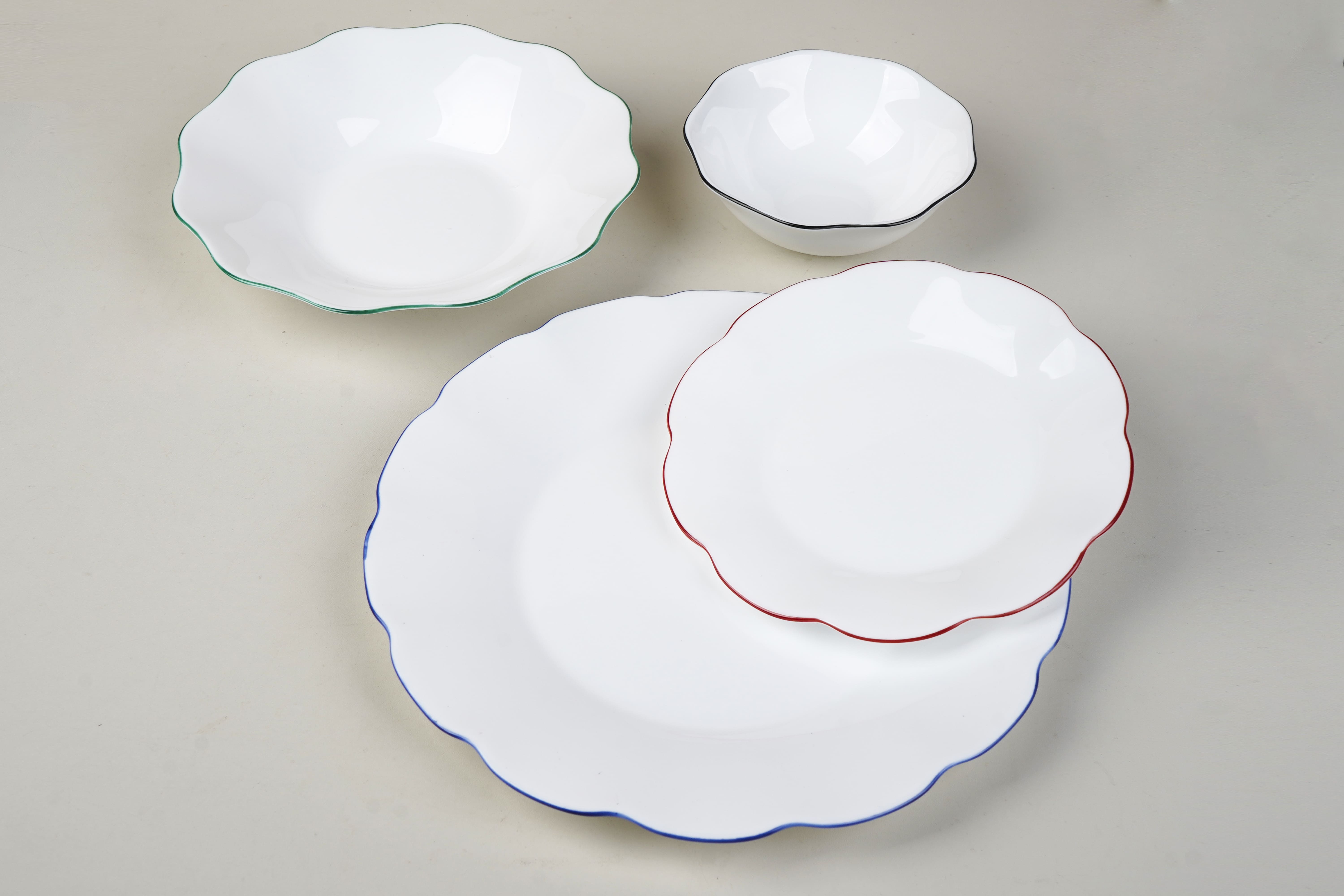 NEGİZRENKLİ (HİLLAND OPAL NERGİZ RENKLİ YEMEK TAKIMI 24 PARÇA)