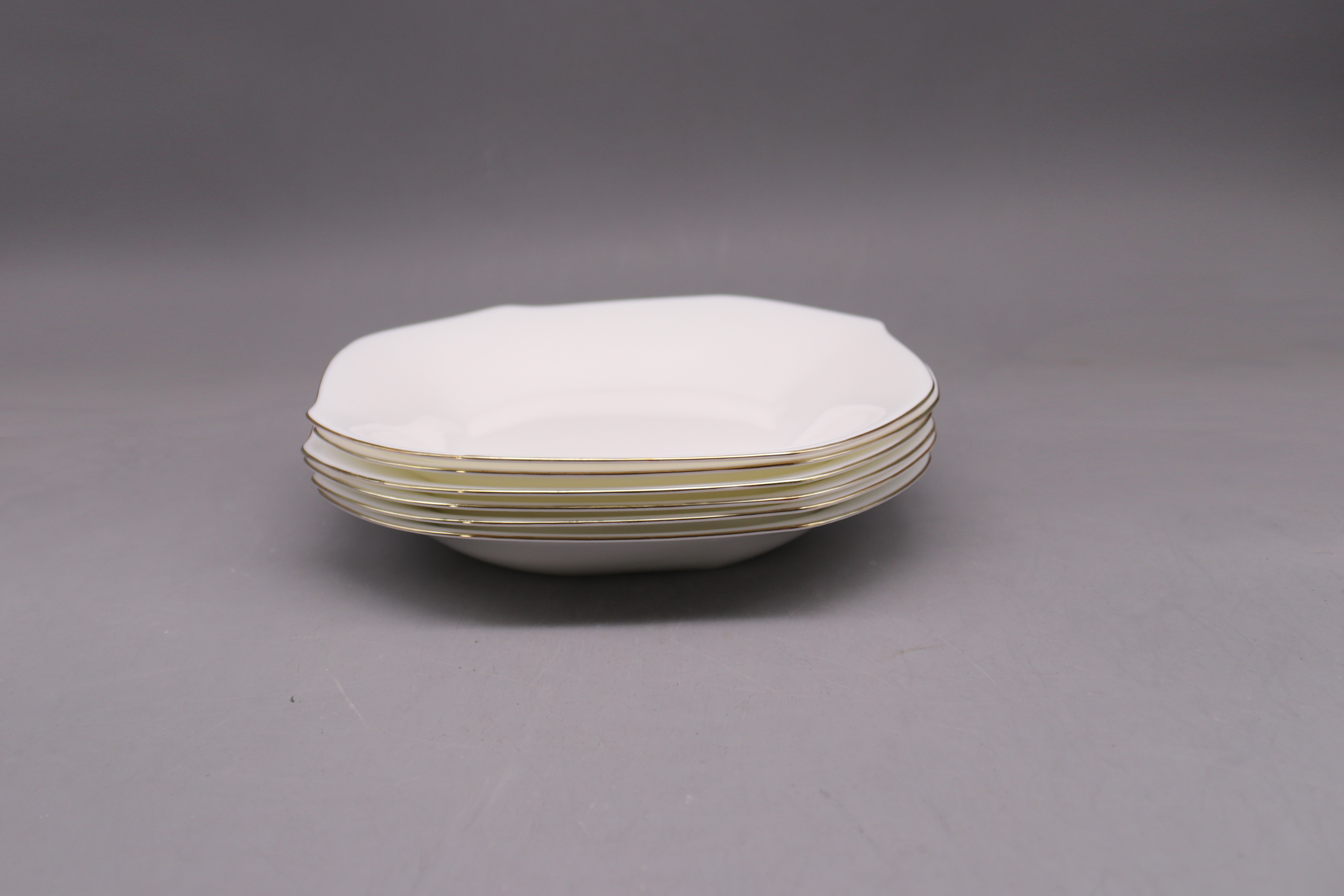 ZÜHREYALDIZ (HİLLAND OPAL ZÜHRE YEMEK TAKIMI 24 PARÇA)